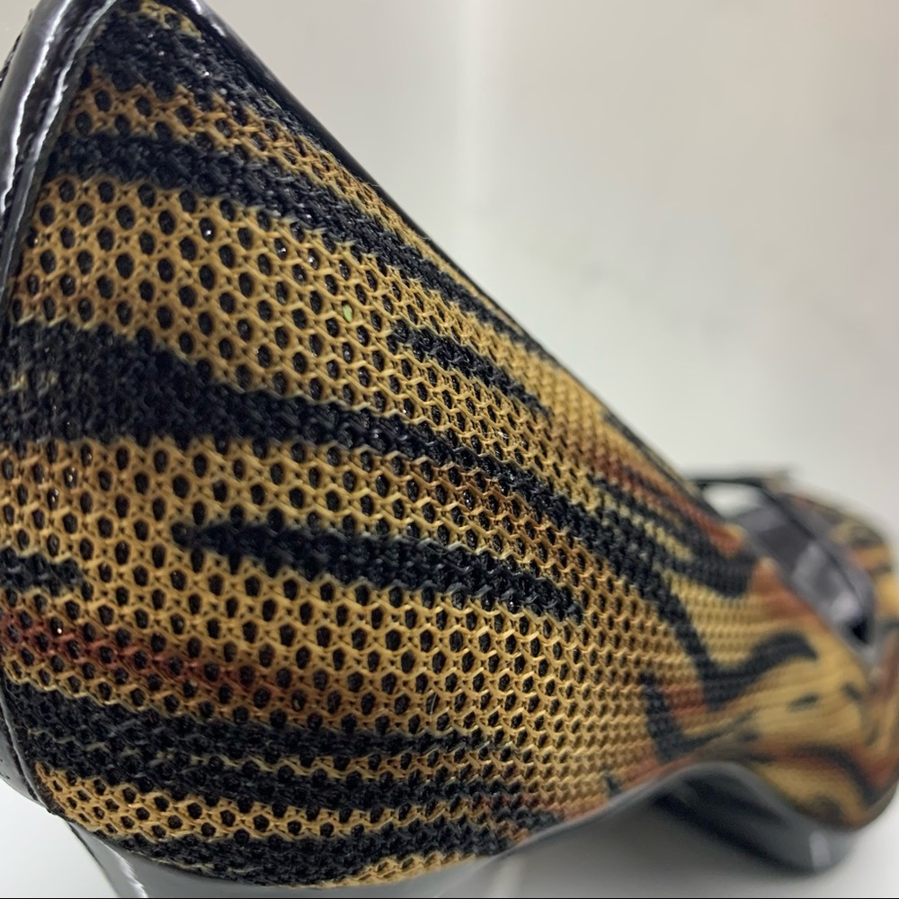 CARLOS women's Zebra print heel size 9.5 - Picture 8 of 9